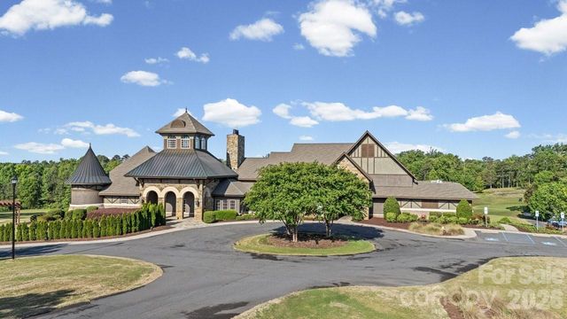14140 Shelburne Village Drive, Charlotte, NC 28278