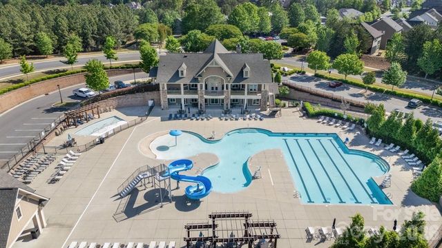 14140 Shelburne Village Drive, Charlotte, NC 28278