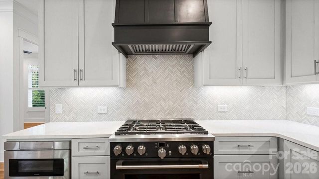14140 Shelburne Village Drive, Charlotte, NC 28278