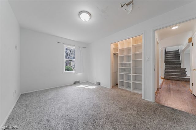 23614 Cedar Road, Beachwood, OH 44122