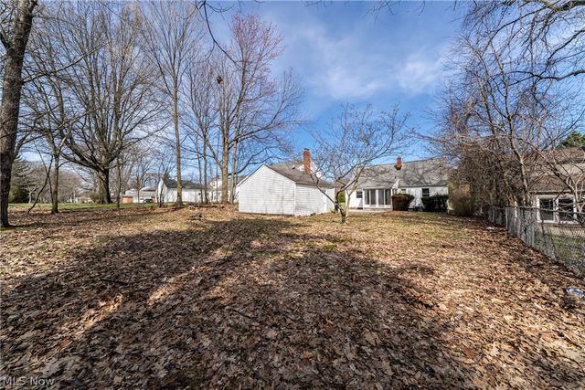 23614 Cedar Road, Beachwood, OH 44122