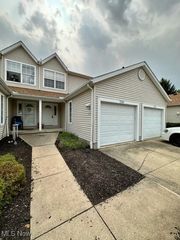 1330 Meadow Run, Copley, OH 44321