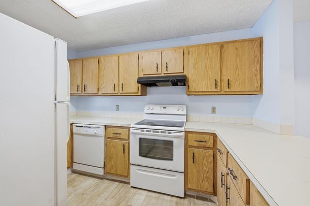 506 GLENWOOD Drive, West Palm Beach, FL 33415