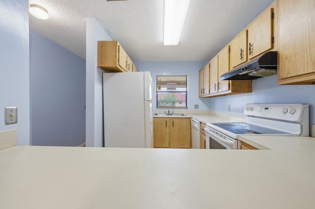 506 GLENWOOD Drive, West Palm Beach, FL 33415