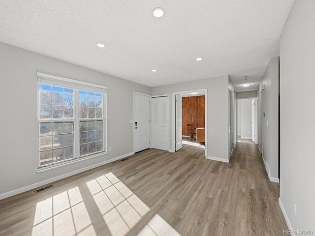 19131 E Louisiana Ave, Aurora, CO 80017