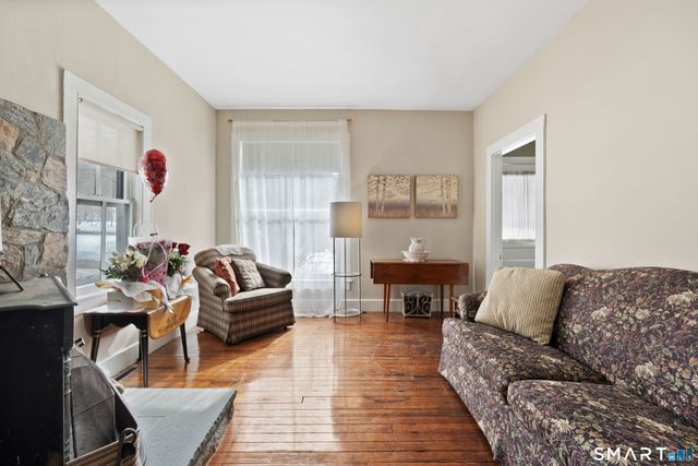 263 Seymour Road, Woodbridge, CT 06525