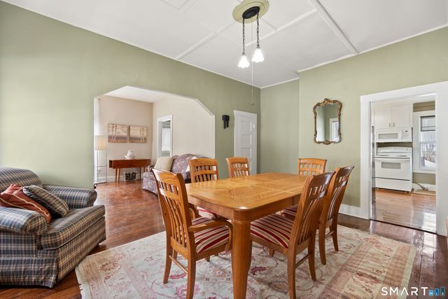 263 Seymour Road, Woodbridge, CT 06525