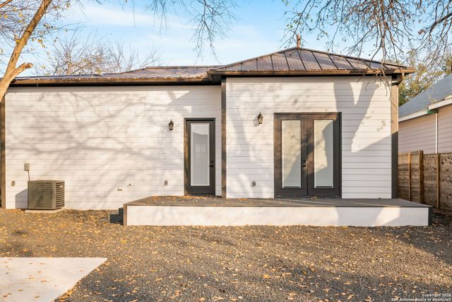 1219 Olive, San Antonio, TX 78202