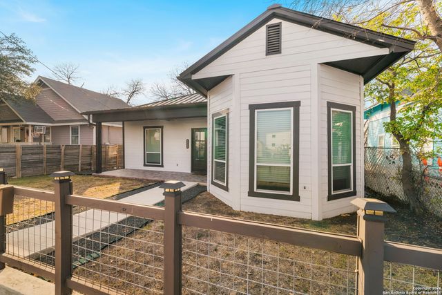 1219 Olive, San Antonio, TX 78202