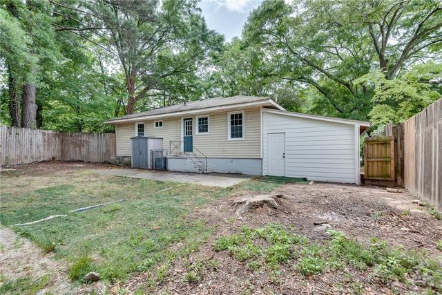 2314 Woodside Way, Atlanta, GA 30341