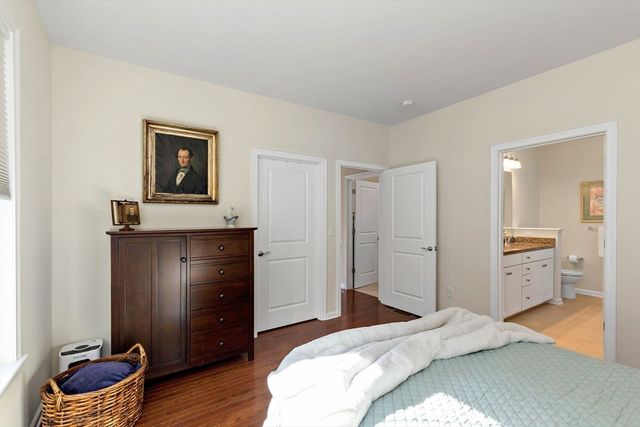 66 Kensington, Plymouth, MA 02360