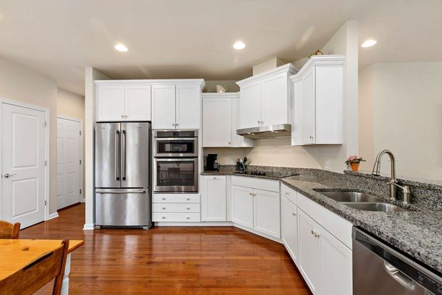 66 Kensington, Plymouth, MA 02360