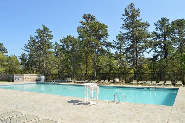 66 Kensington, Plymouth, MA 02360