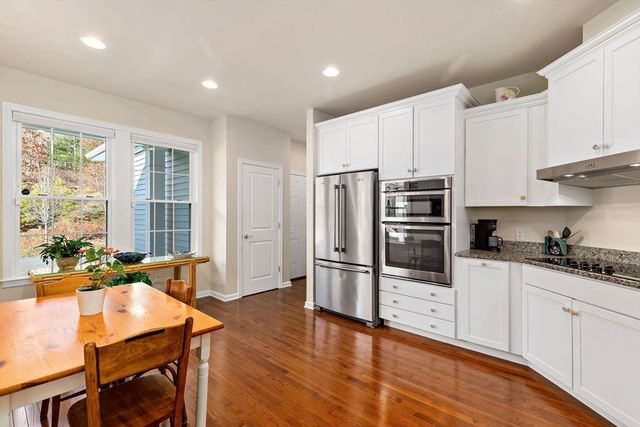 66 Kensington, Plymouth, MA 02360