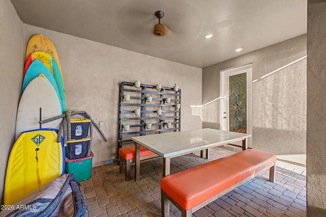 1001 E BELMONT Avenue, Phoenix, AZ 85020