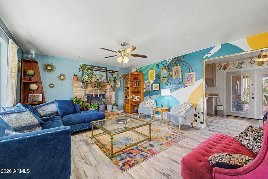 1001 E BELMONT Avenue, Phoenix, AZ 85020 — photo 2