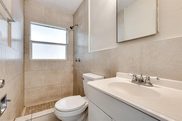 729 NW 17th Avenue, Fort Lauderdale, FL 33311