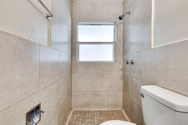 729 NW 17th Avenue, Fort Lauderdale, FL 33311