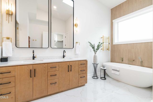 721 Currituck Drive, Raleigh, NC 27609