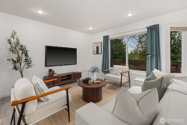 27915 NE 157th Place, Duvall, WA 98019