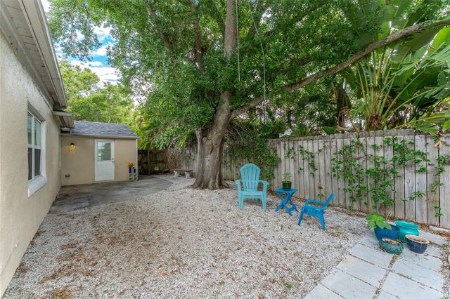 130 41ST AVENUE NE, St Petersburg, FL 33703
