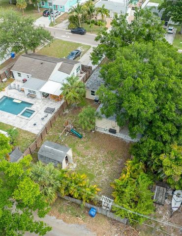 130 41ST AVENUE NE, St Petersburg, FL 33703