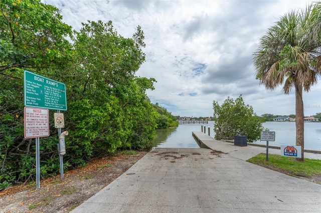 130 41ST AVENUE NE, St Petersburg, FL 33703