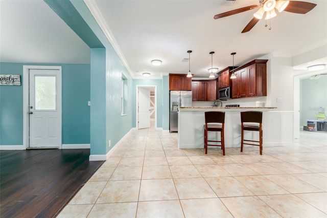 130 41ST AVENUE NE, St Petersburg, FL 33703