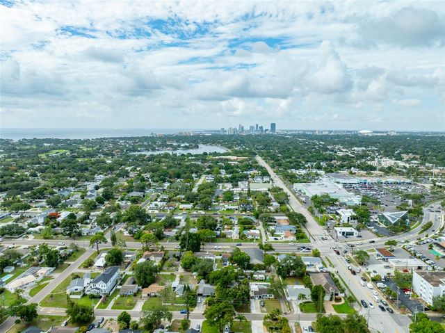 130 41ST AVENUE NE, St Petersburg, FL 33703