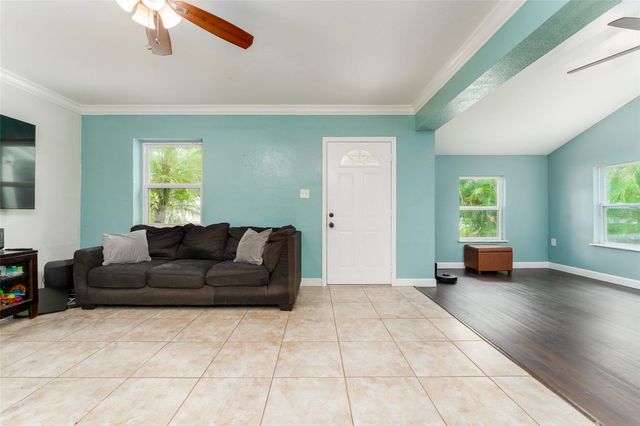 130 41ST AVENUE NE, St Petersburg, FL 33703
