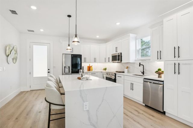 2612 E 18TH AVE, Tampa, FL 33605