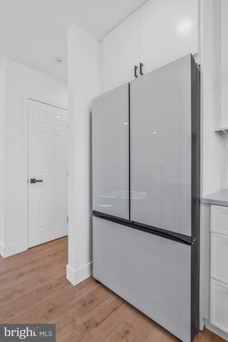 6810 WEAVER AVE, Mclean, VA 22101