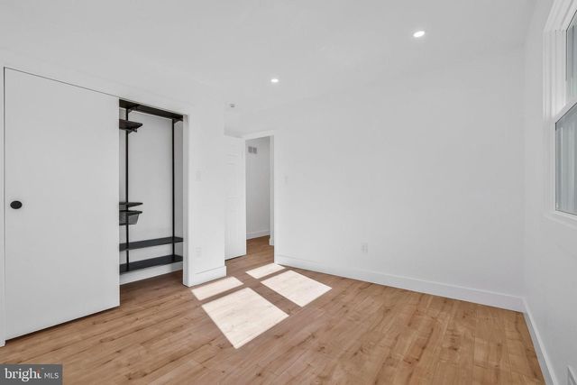 6810 WEAVER AVE, Mclean, VA 22101