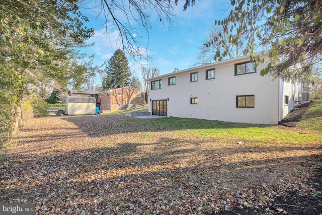 6810 WEAVER AVE, Mclean, VA 22101