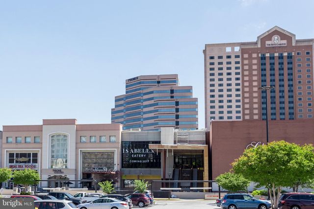 6810 WEAVER AVE, Mclean, VA 22101