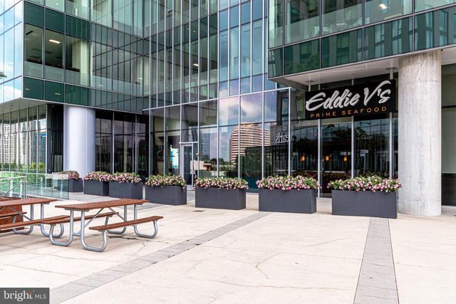 6810 WEAVER AVE, Mclean, VA 22101