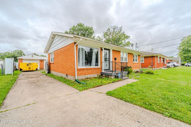 3416 E Indian Trail, Louisville, KY 40213