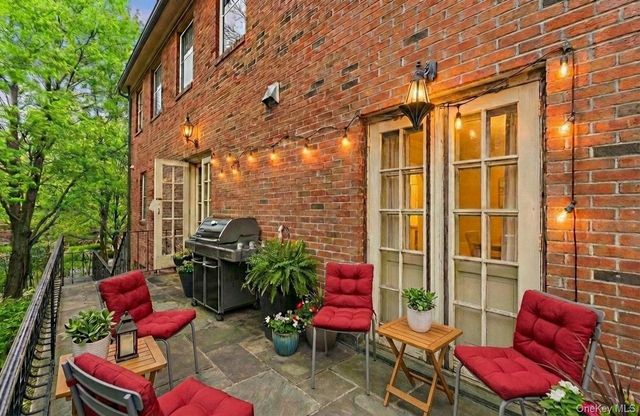 31 Puritan Avenue, Forest Hills, NY 11375