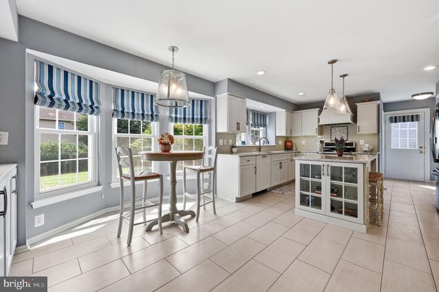 6913 SOVEREIGN PL, Frederick, MD 21703