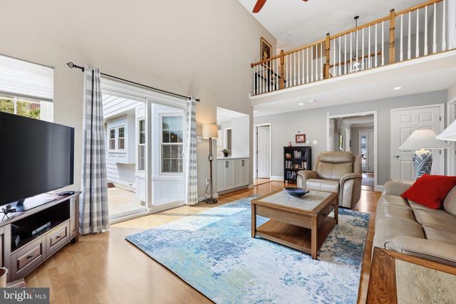 6913 SOVEREIGN PL, Frederick, MD 21703