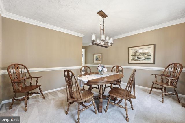 6913 SOVEREIGN PL, Frederick, MD 21703