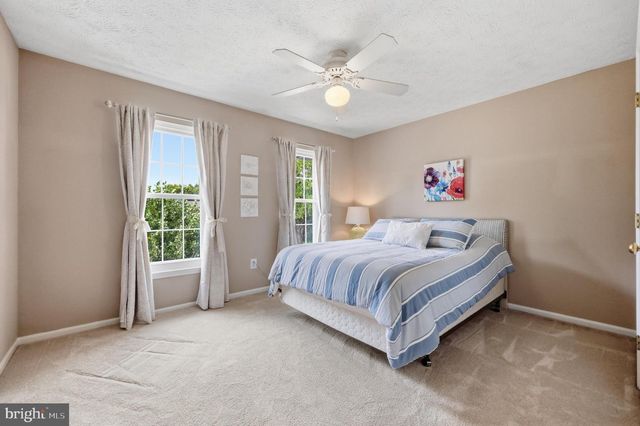 6913 SOVEREIGN PL, Frederick, MD 21703