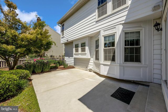 6913 SOVEREIGN PL, Frederick, MD 21703