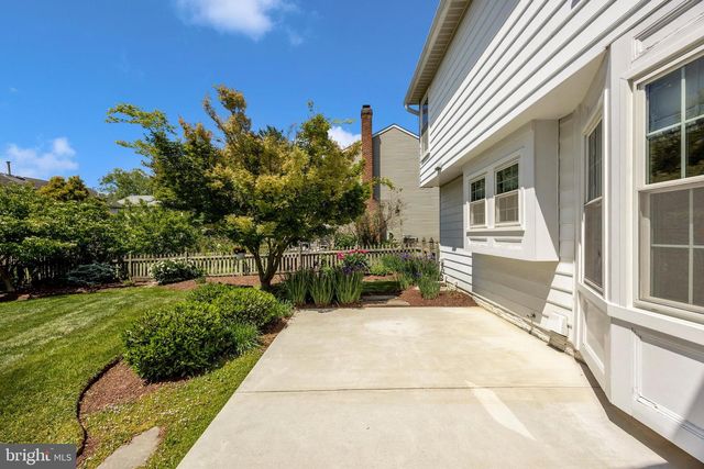 6913 SOVEREIGN PL, Frederick, MD 21703