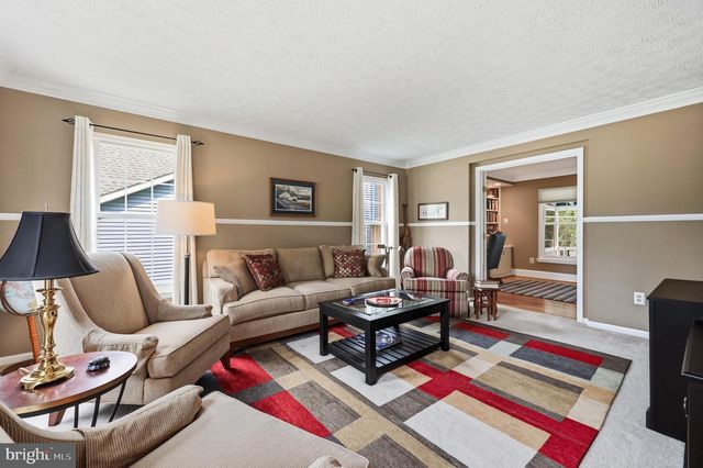 6913 SOVEREIGN PL, Frederick, MD 21703