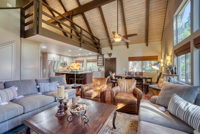 42165 Smoke Tree Lane, Shaver Lake, CA 93664