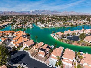 3157 Waterside Circle, Las Vegas, NV 89117
