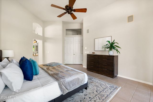 5518 E LUDLOW Drive, Scottsdale, AZ 85254