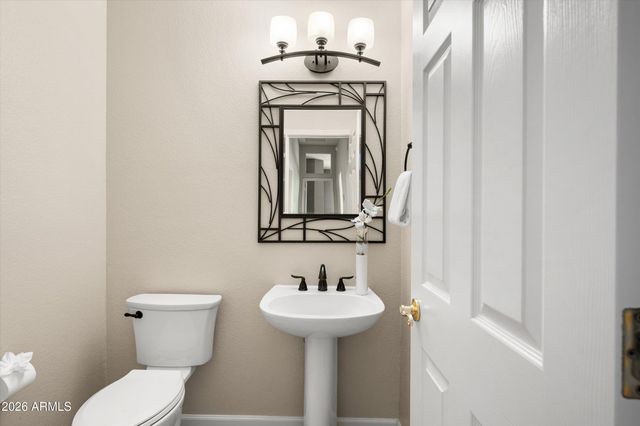 5518 E LUDLOW Drive, Scottsdale, AZ 85254