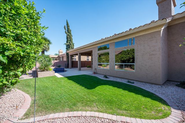5518 E LUDLOW Drive, Scottsdale, AZ 85254